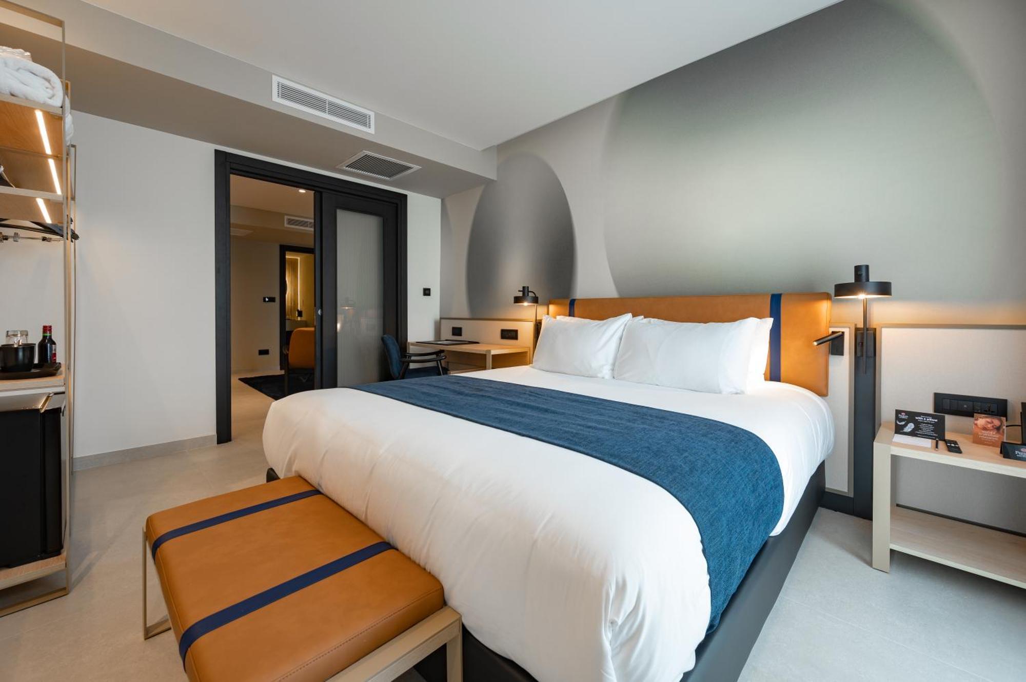 Best Western Premier Malta St. Paul's Bay Exteriör bild