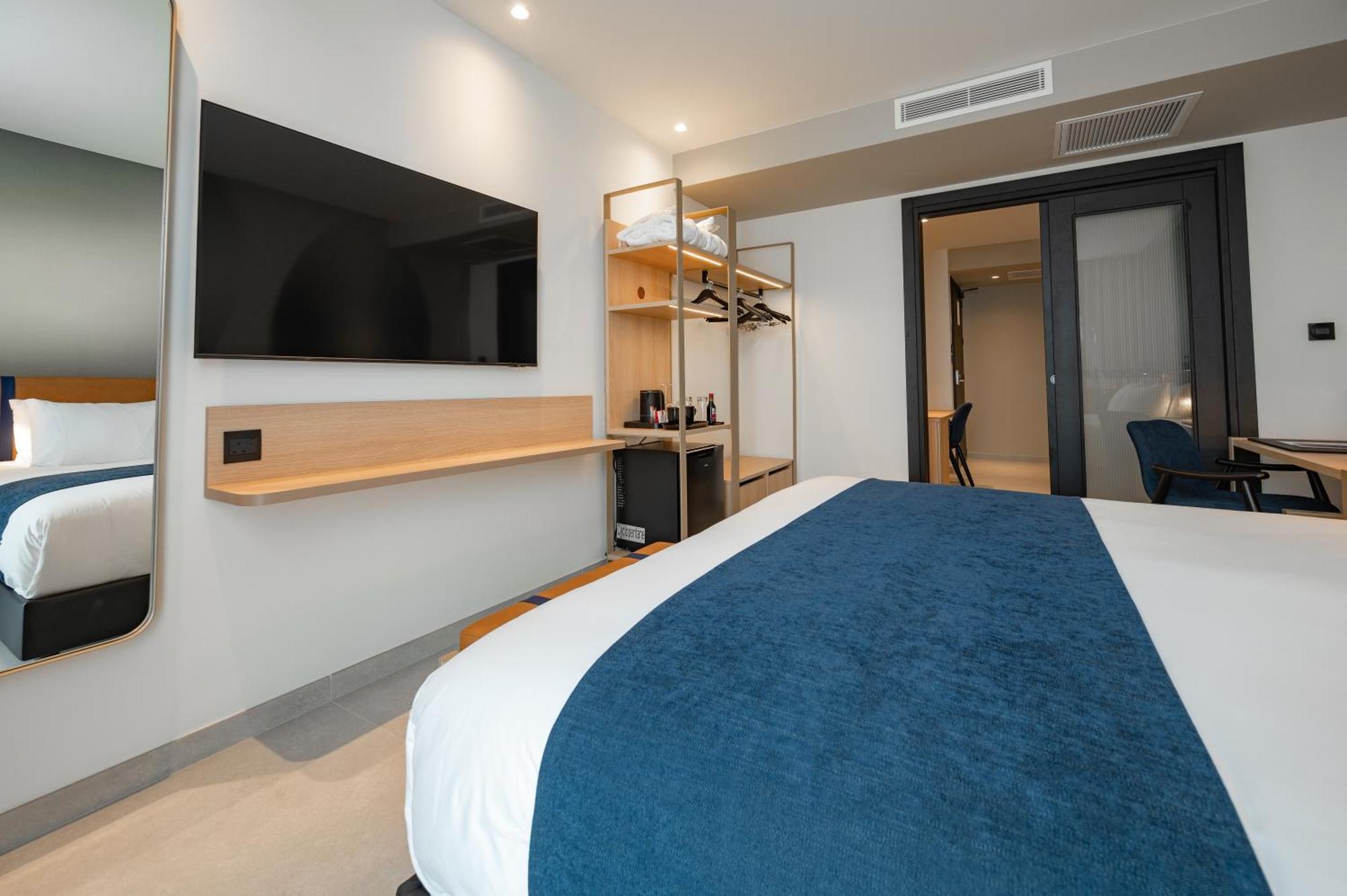 Best Western Premier Malta St. Paul's Bay Exteriör bild
